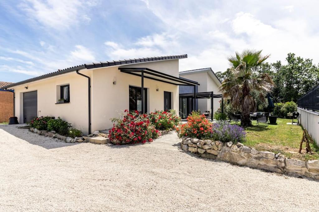 Villa Des Rives Du Tarn Avec Jacuzzi Montans Exteriör bild